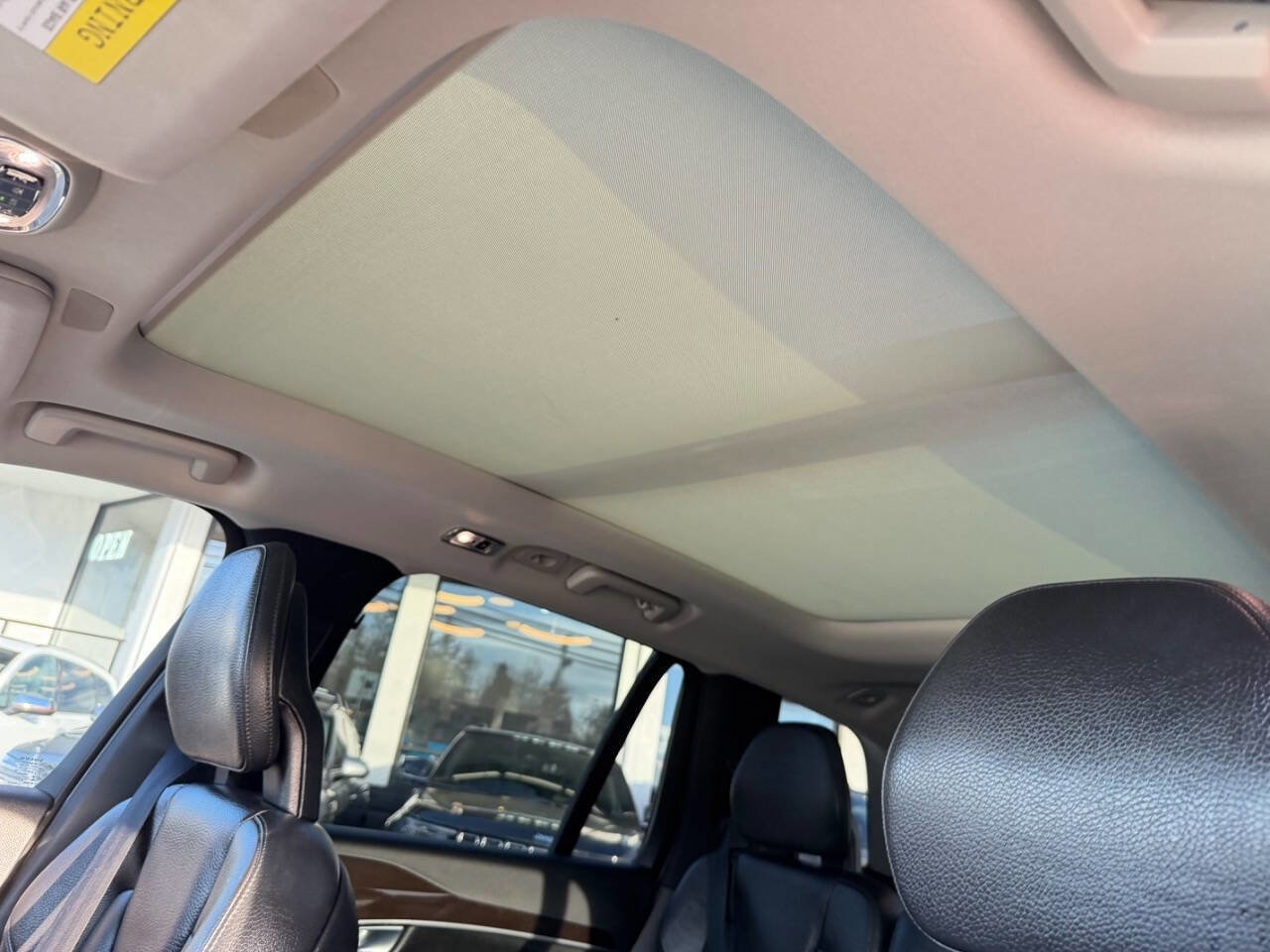 Used 2018 Volvo XC90 T6 Momentum w/ Convenience Package image 43