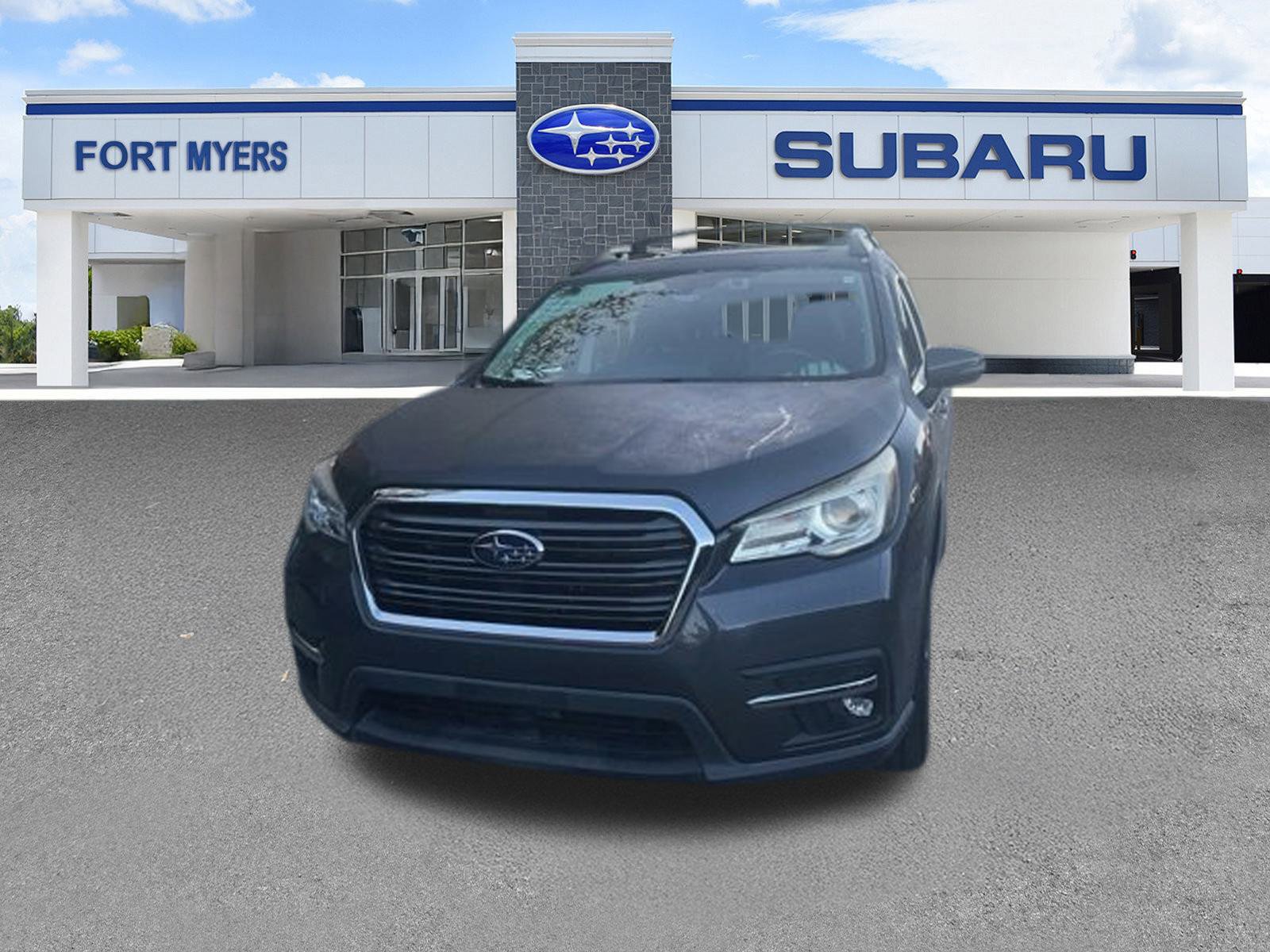 Used 2019 Subaru Ascent Limited w/ Popular Package #3 image 3