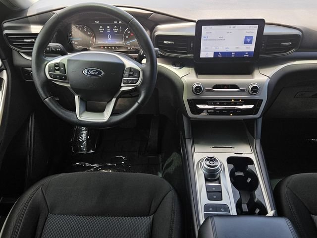 Used 2023 Ford Explorer XLT RWD image 17