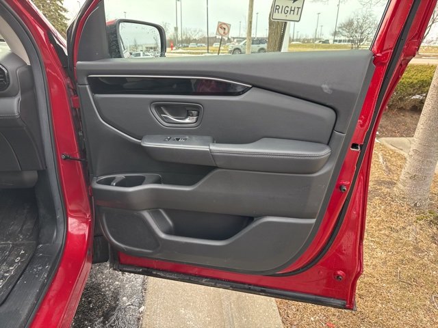 Certified 2025 Honda Pilot Touring image 20