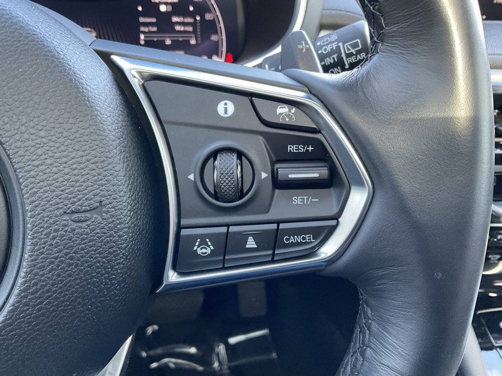Used 2023 Acura MDX SH-AWD image 13