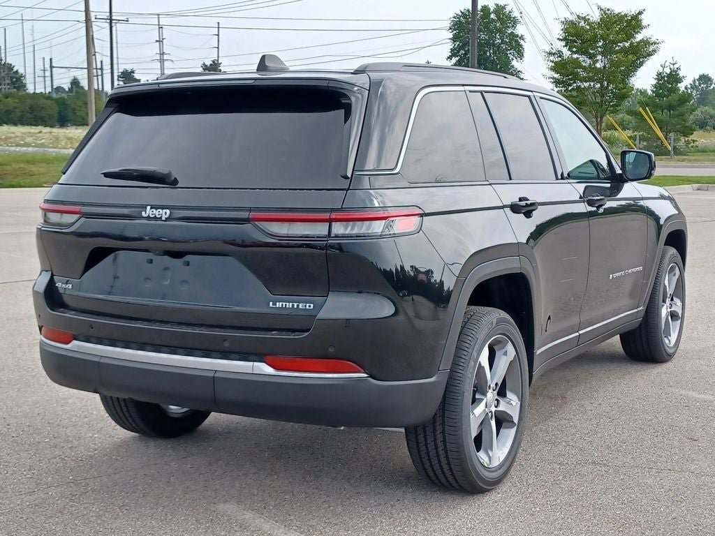 New 2026 Jeep Grand Cherokee Limited AWD/4WD image 4