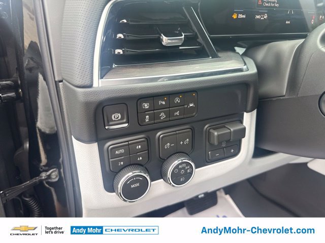 New 2027 Chevrolet Tahoe Premier w/ Sun And Tow Package AWD/4WD image 30
