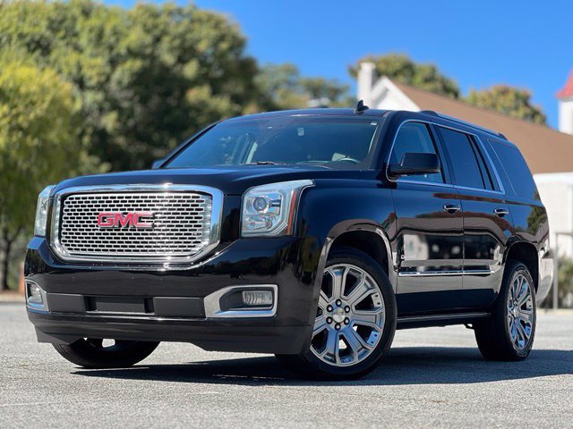 Used 2015 GMC Yukon Denali w/ Premium Package AWD/4WD image 1
