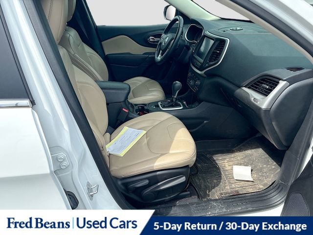 Used 2016 Jeep Cherokee Limited image 22