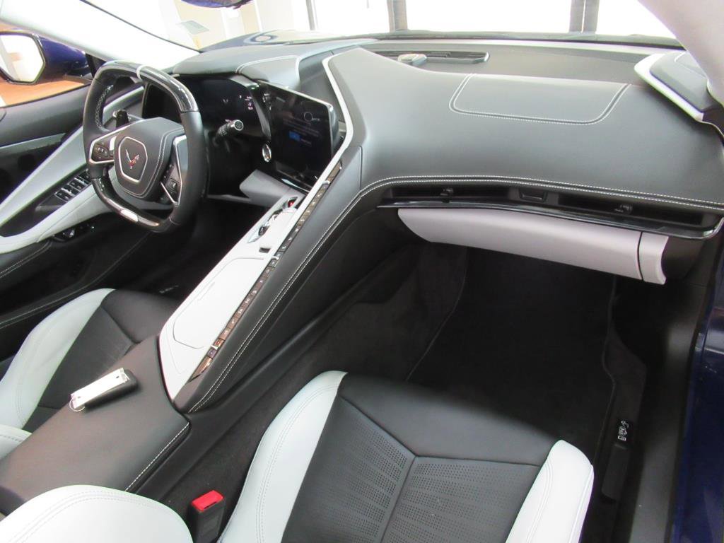 Used 2025 Chevrolet Corvette Z06 image 14