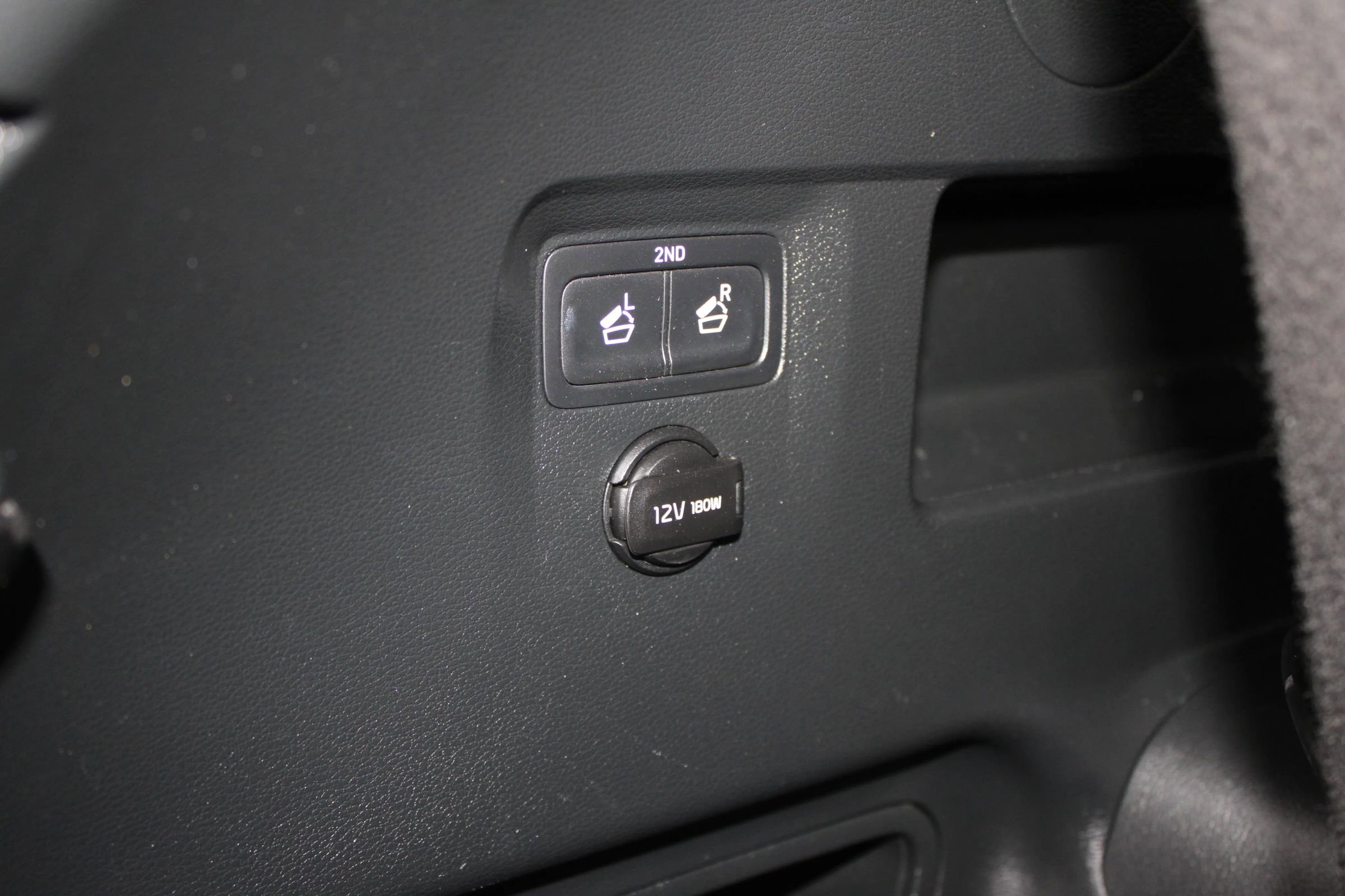 Used 2022 Kia Telluride S image 10