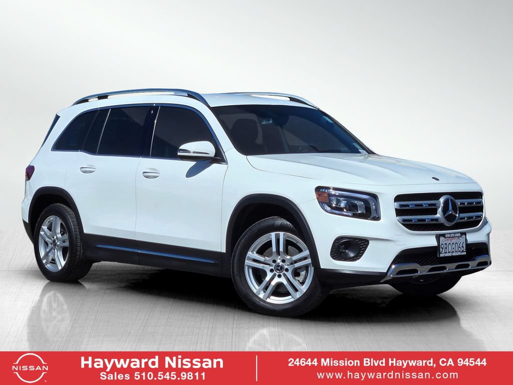 Used 2022 Mercedes-Benz GLB 250 image 1