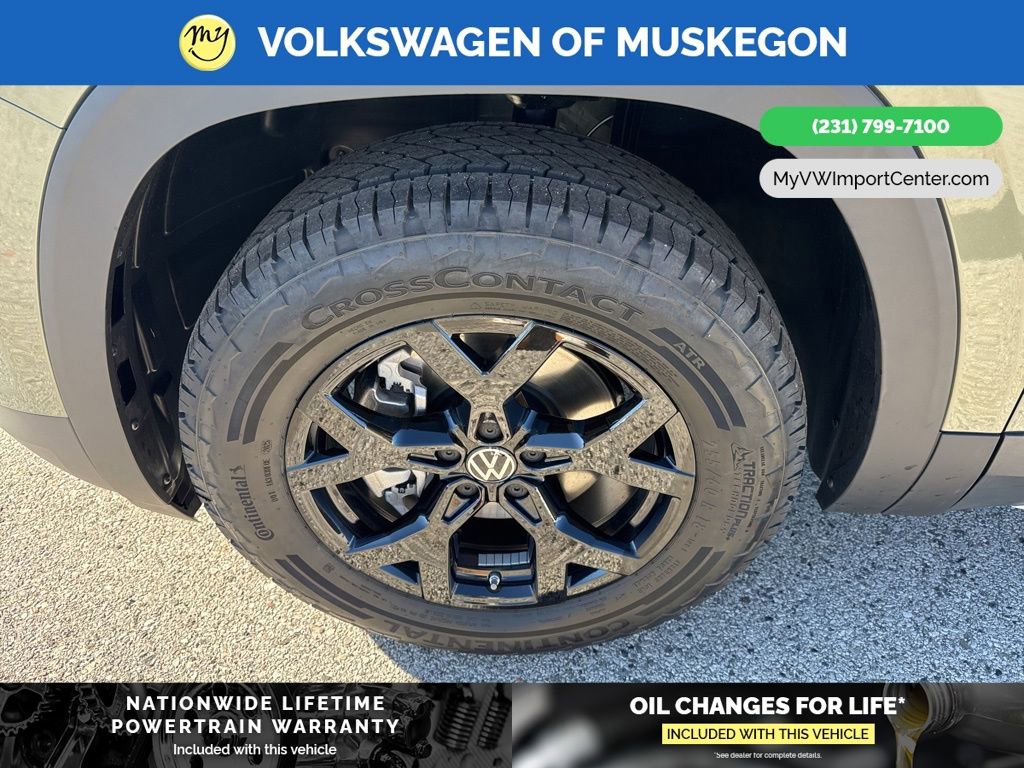 New 2026 Volkswagen Atlas Peak Edition image 9