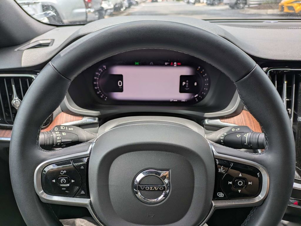 Certified 2023 Volvo S60 B5 Plus w/ Climate Package AWD/4WD image 35