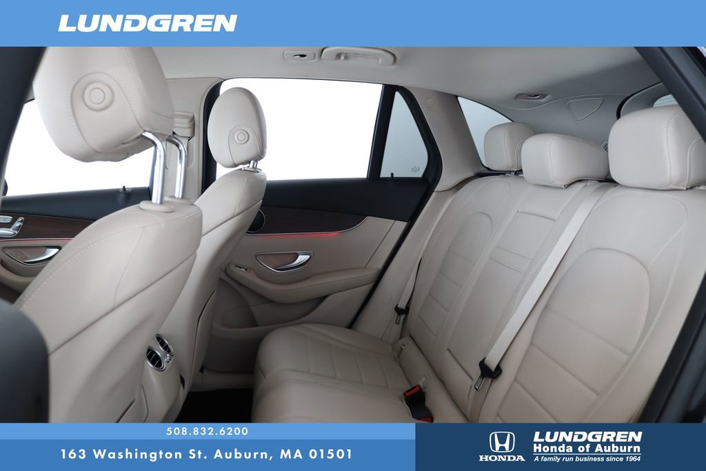 Used 2022 Mercedes-Benz GLC 300 4MATIC image 15