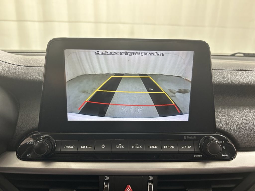 Used 2020 Kia Forte LXS FWD image 15