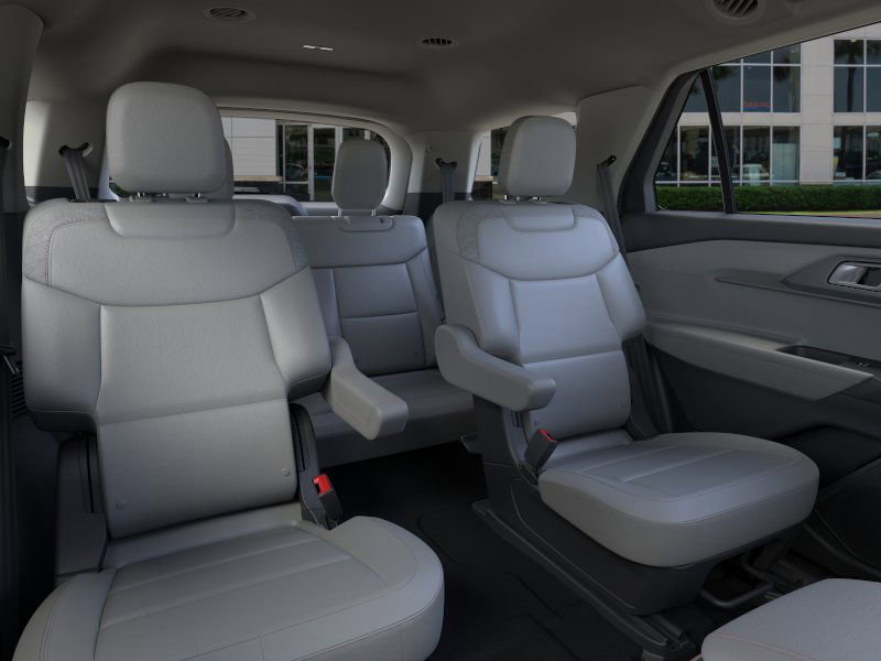 New 2025 Ford Explorer Active w/ Active Comfort Package image 11