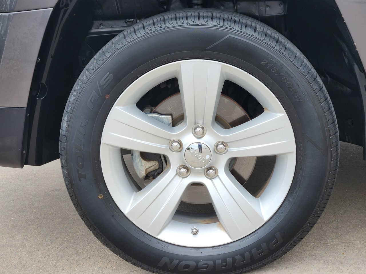 Used 2017 Jeep Patriot Latitude FWD image 6