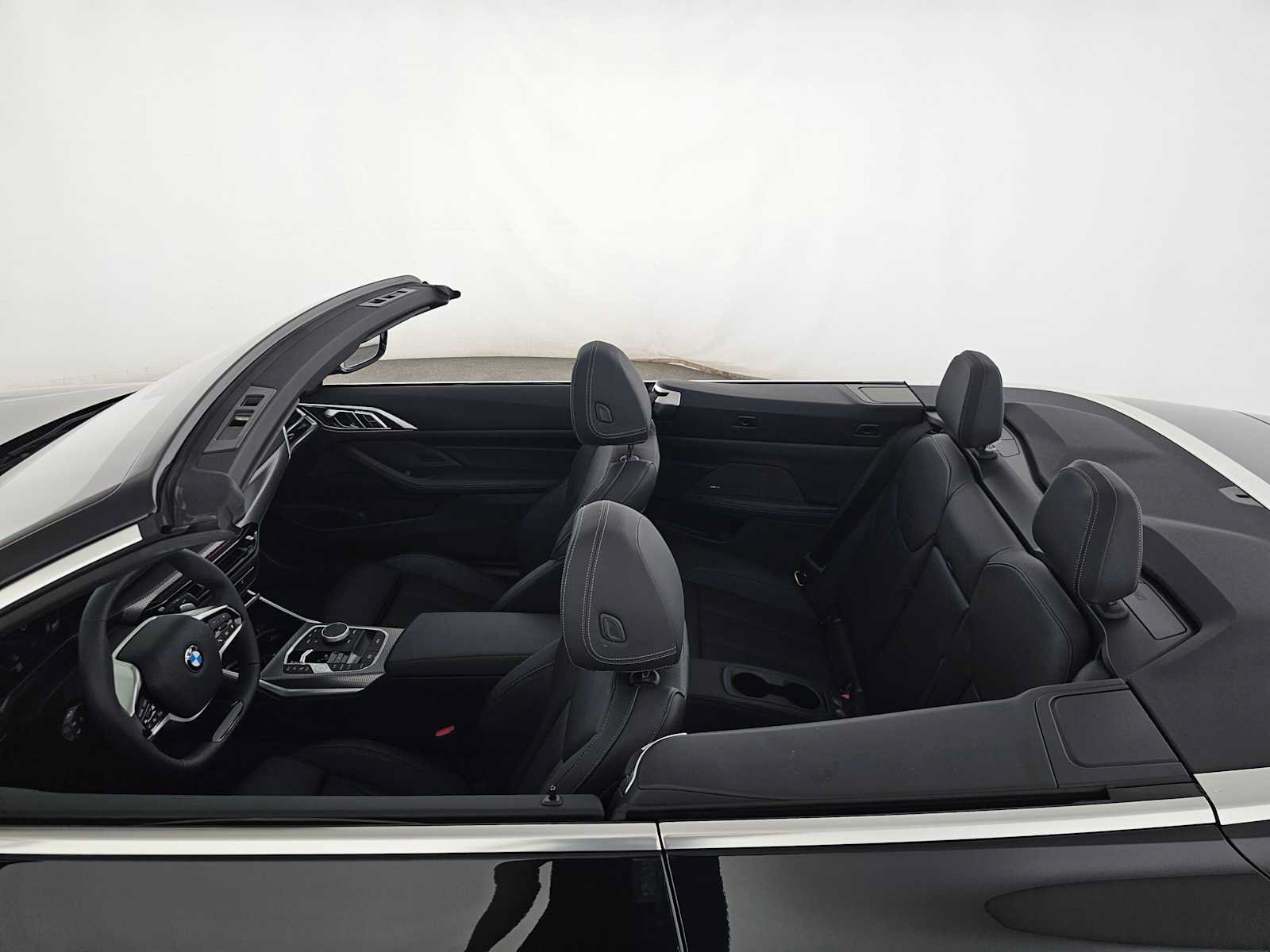 Used 2026 BMW 430i Convertible w/ Premium Package RWD image 29