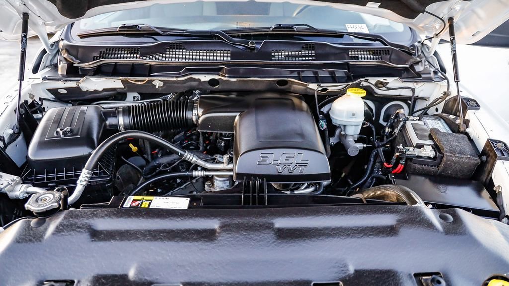 Used 2024 RAM 1500 Classic SLT image 30