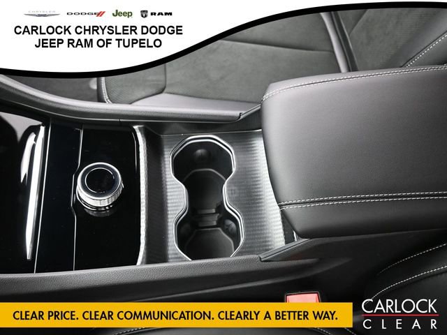 New 2025 Jeep Grand Cherokee Altitude image 19