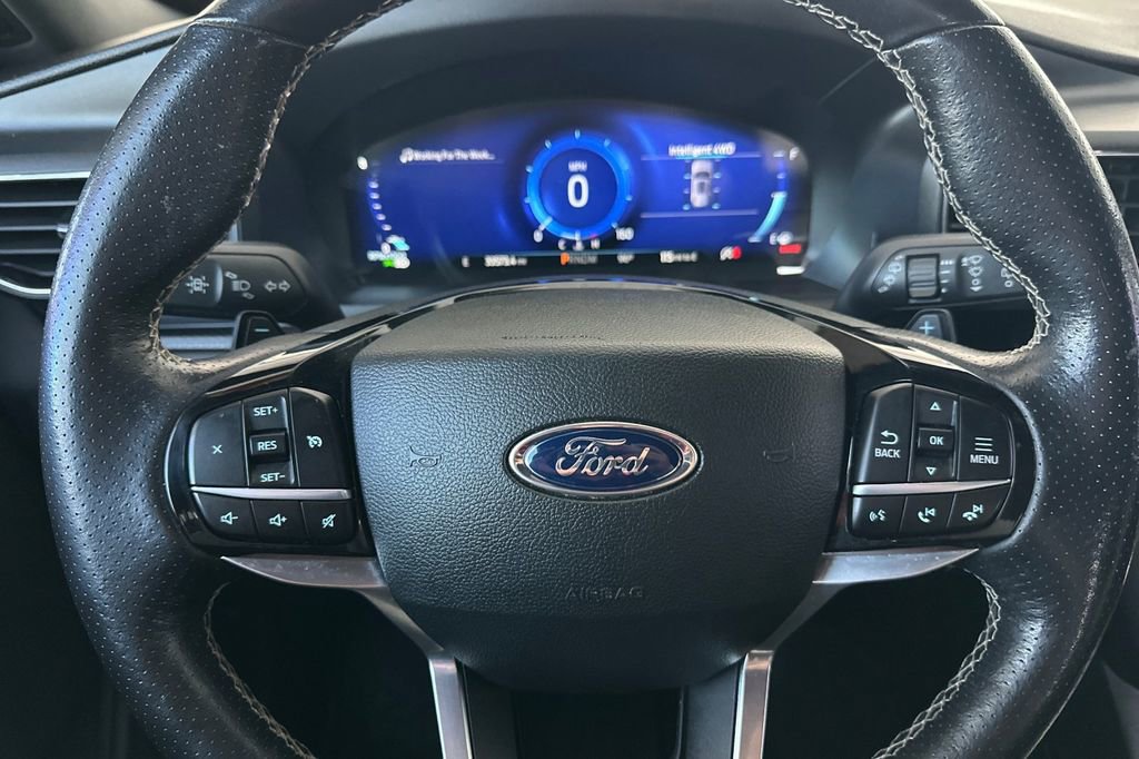 Used 2022 Ford Explorer ST w/ ST Street Pack image 27