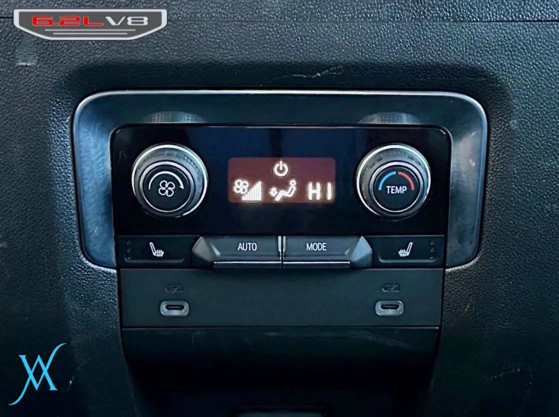 Used 2023 Chevrolet Tahoe High Country AWD/4WD image 26