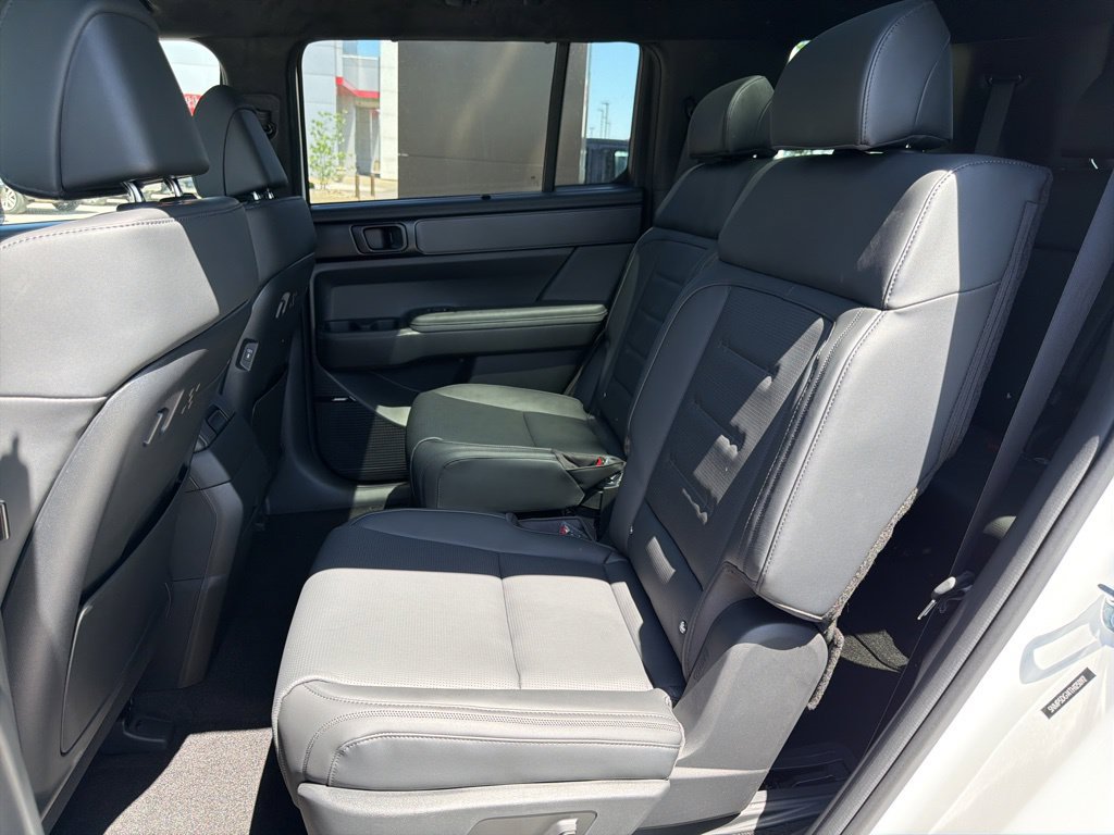 New 2026 Hyundai Santa Fe Calligraphy AWD/4WD image 18