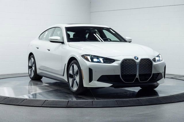 New 2026 BMW i4 xDrive40i w/ Premium Package image 5