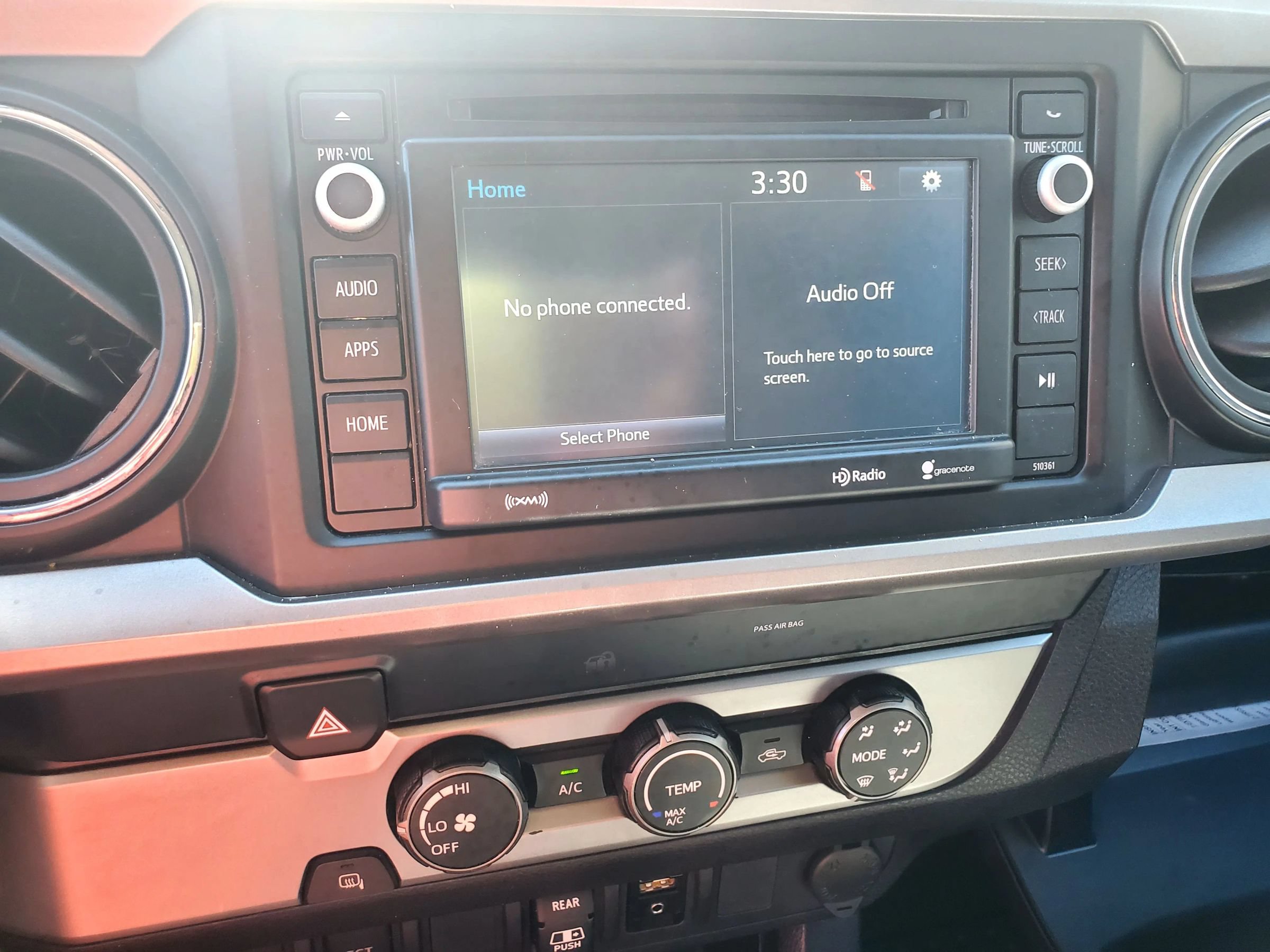 Used 2019 Toyota Tacoma SR5 RWD image 41