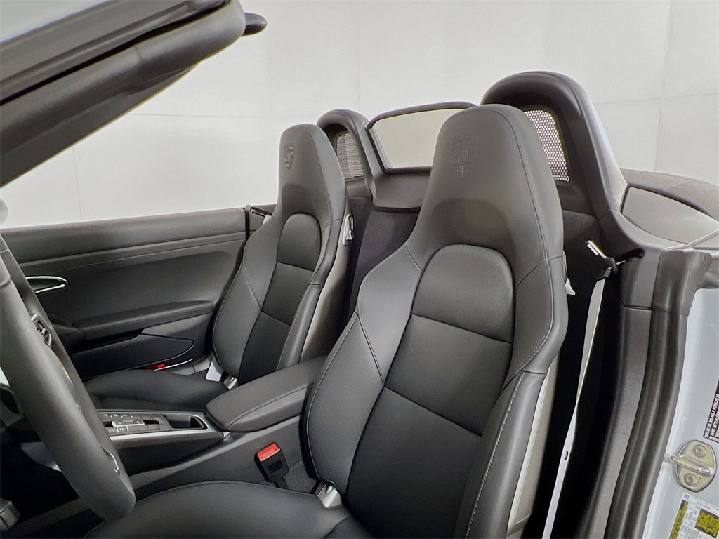 New 2025 Porsche 718 Boxster S image 5