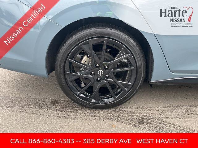 Certified 2025 Nissan Sentra SR w/ Midnight Edition image 14