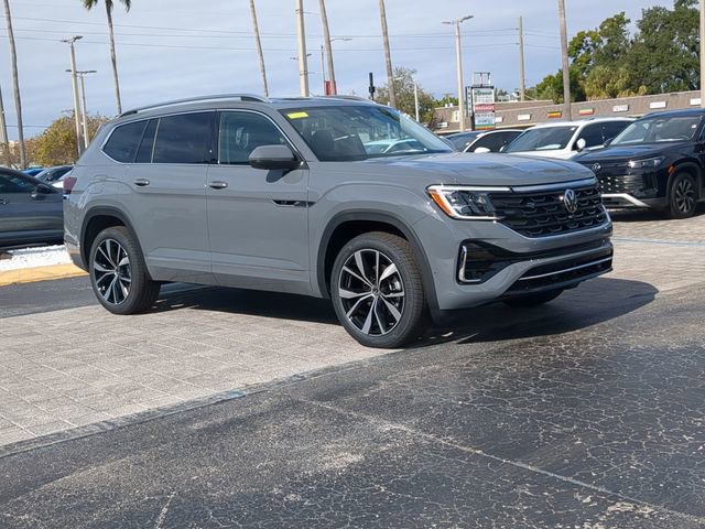 New 2026 Volkswagen Atlas SEL Premium R-Line image 2