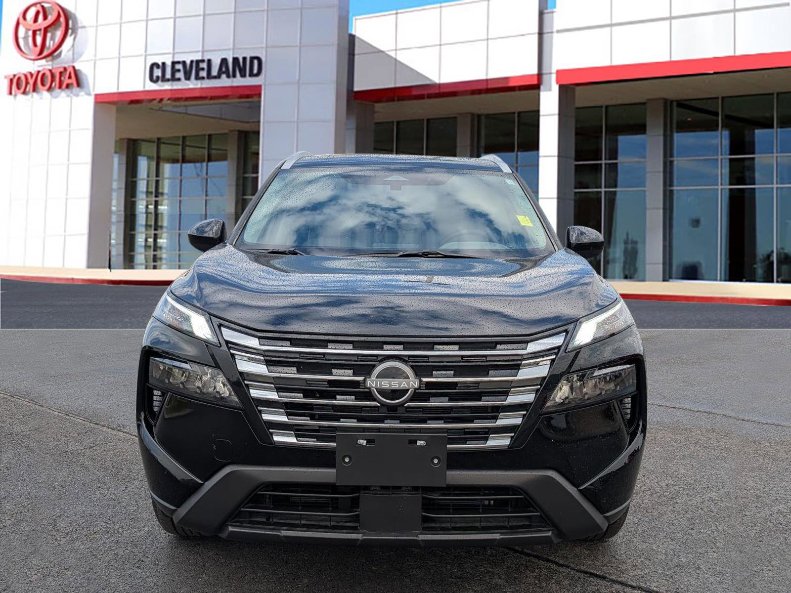 Used 2026 Nissan Rogue SV w/ SV Premium Package video 3