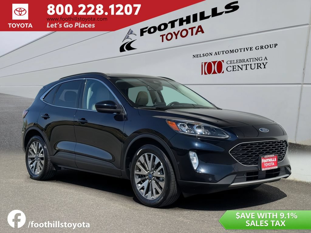 Used 2021 Ford Escape Titanium w/ Class II Trailer Tow Package