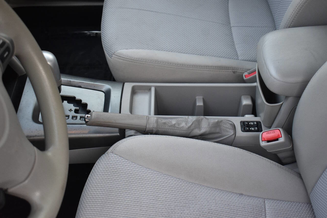 Used 2012 Subaru Forester 2.5X Premium w/ All-Weather Pkg image 27