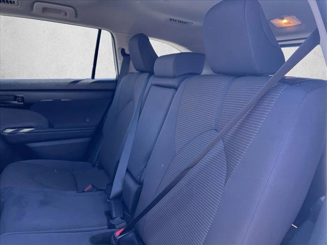 Certified 2025 Toyota Highlander LE image 18