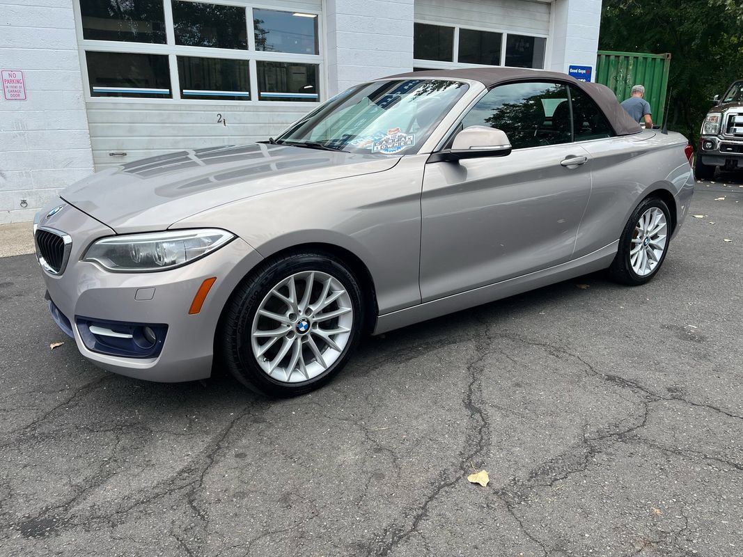 Used 2016 BMW 228i xDrive Convertible AWD/4WD image 3