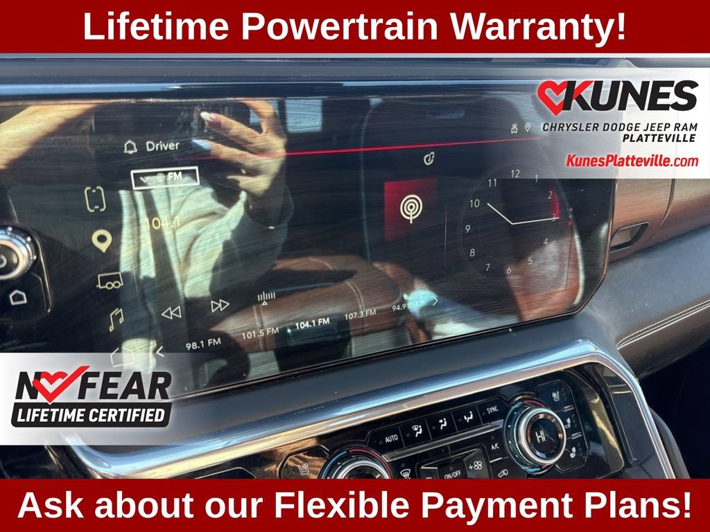 Used 2025 GMC Sierra 3500 Denali Ultimate AWD/4WD image 34