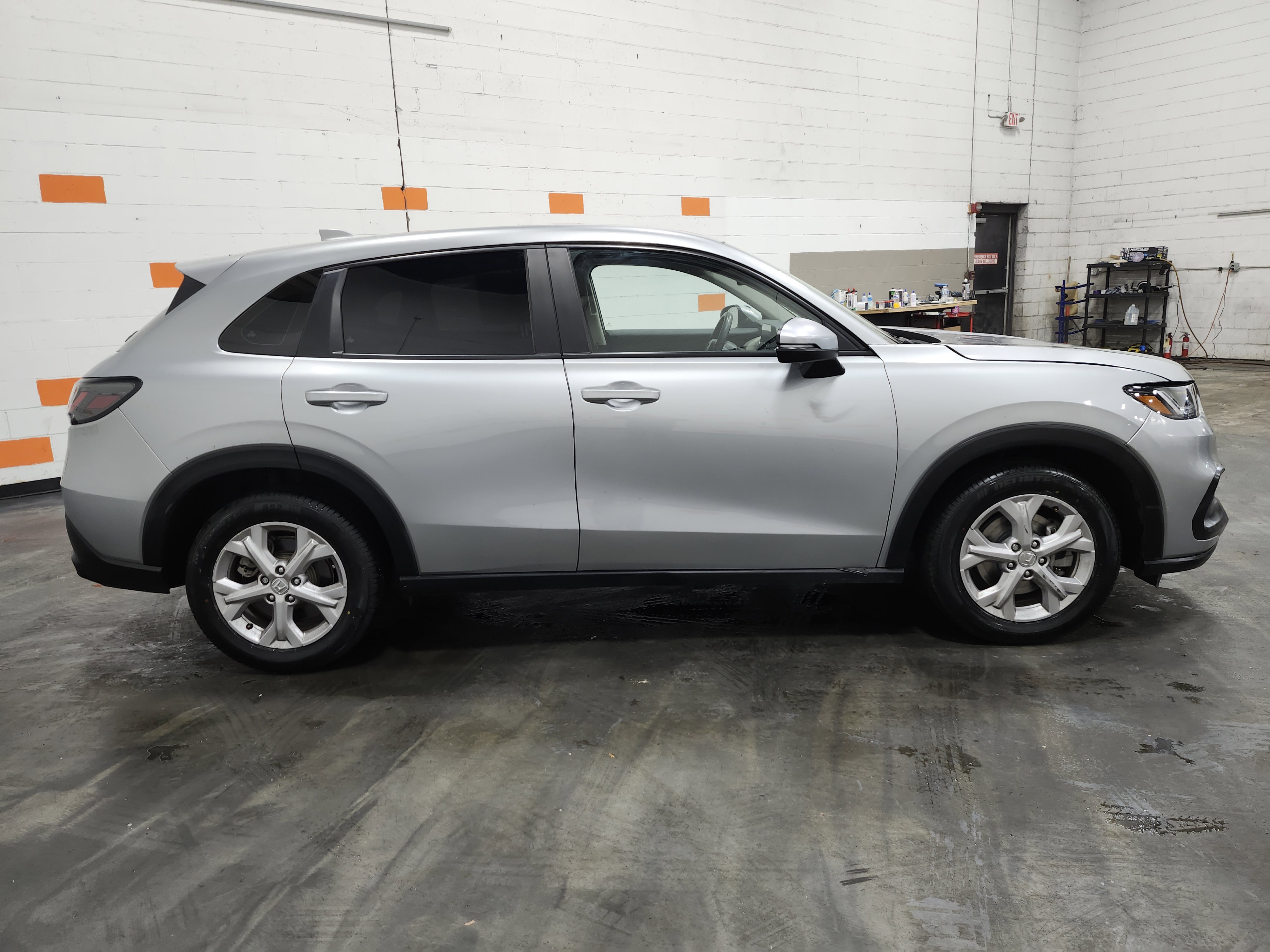 Used 2023 Honda HR-V LX image 16