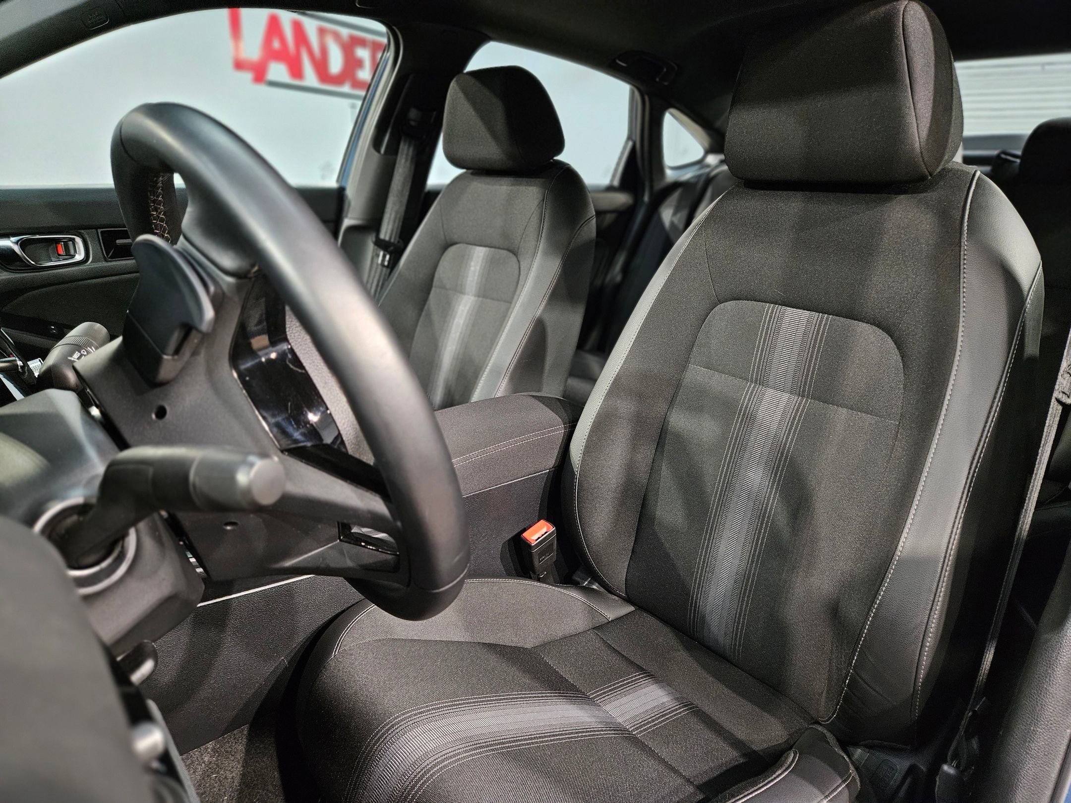 Used 2025 Honda Civic Sport image 24