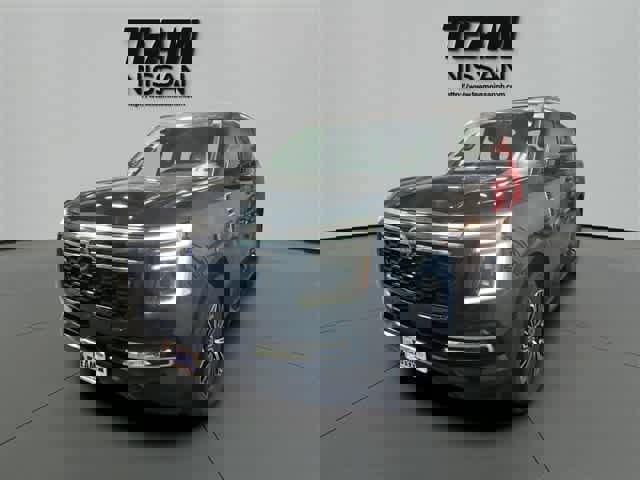 New 2025 Nissan Armada SL w/ Captain's Chari Seat Package image 3