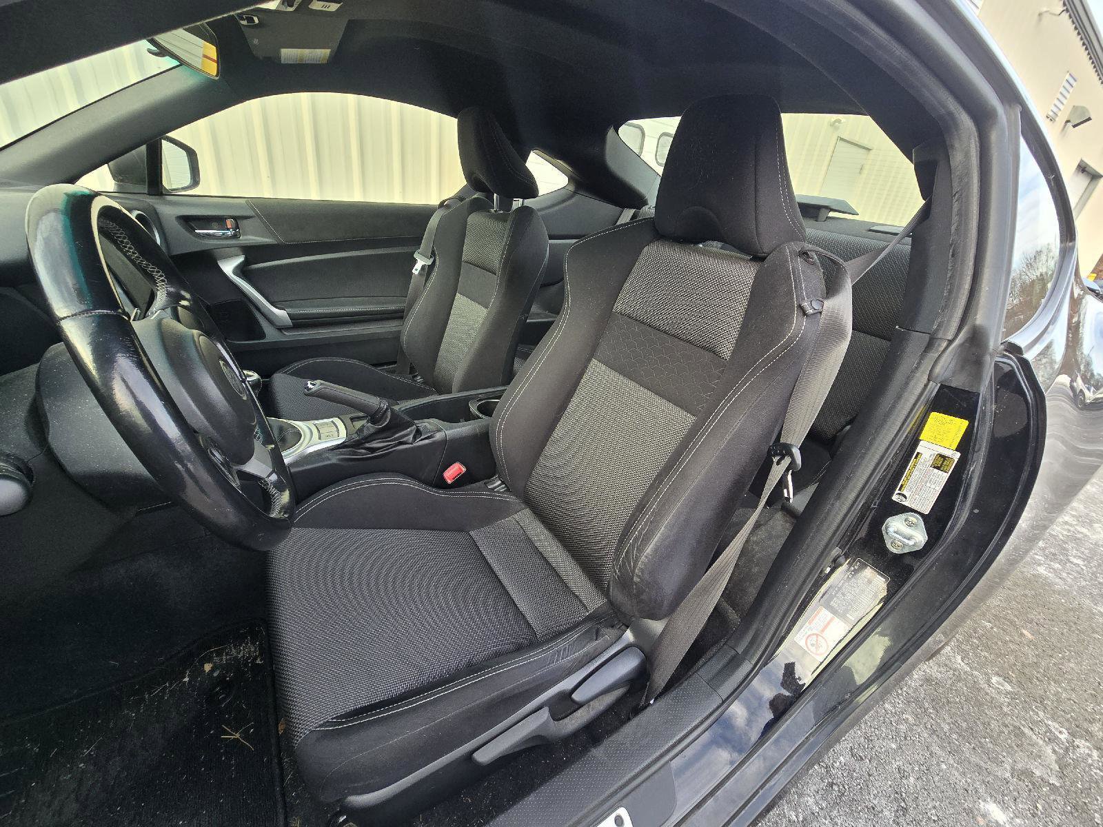 Used 2017 Toyota 86 image 10