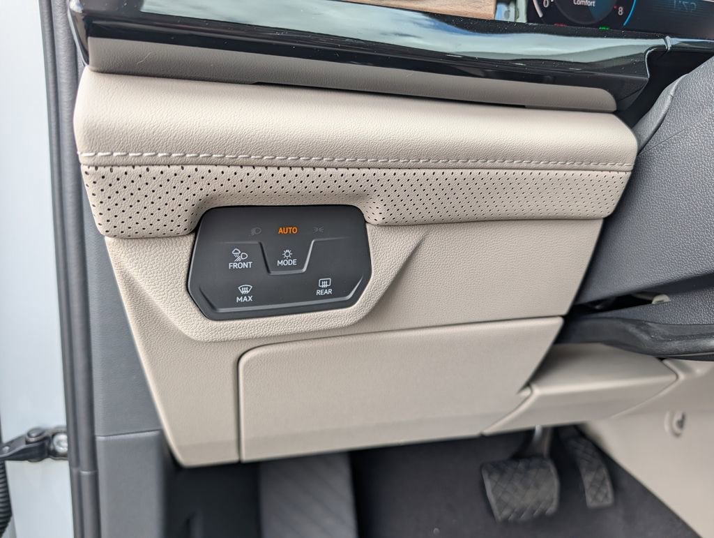 New 2026 Volkswagen Atlas SE image 18