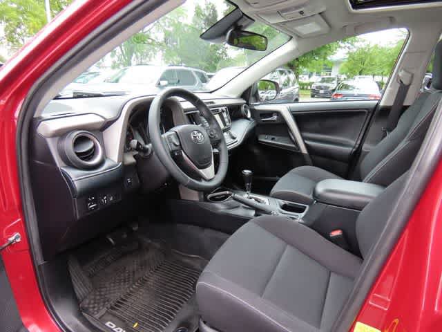 Used 2018 Toyota RAV4 XLE w/ Plus Extra Value Package AWD/4WD image 2