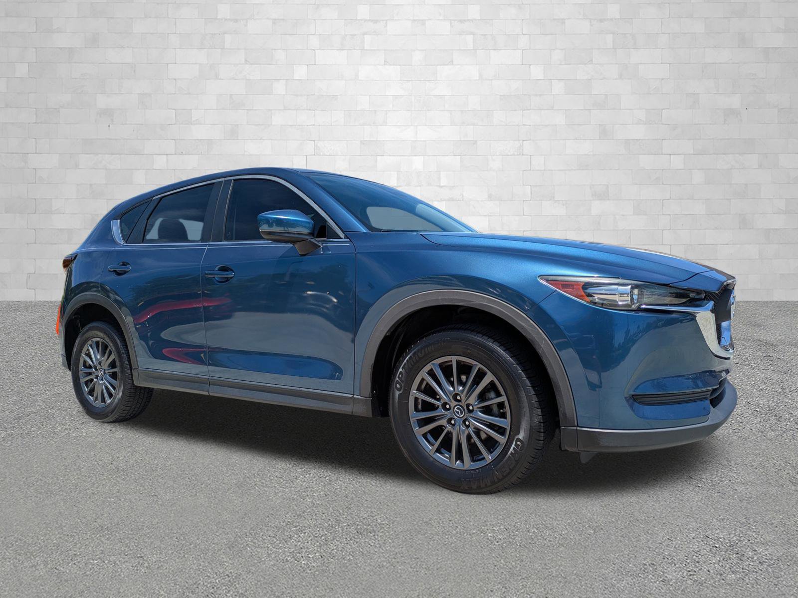 Used 2019 MAZDA CX-5 Sport FWD image 1