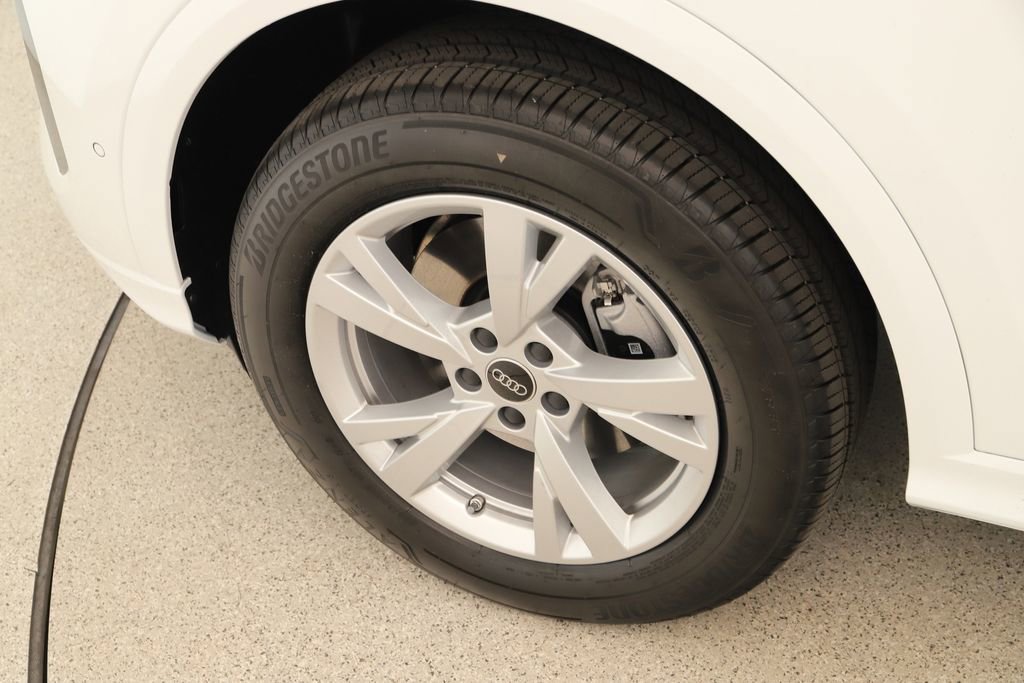 New 2025 Audi Q5 Premium image 22