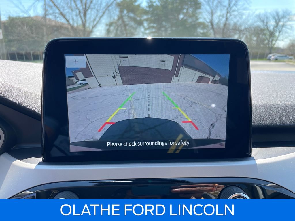 Certified 2021 Ford Escape SE image 16