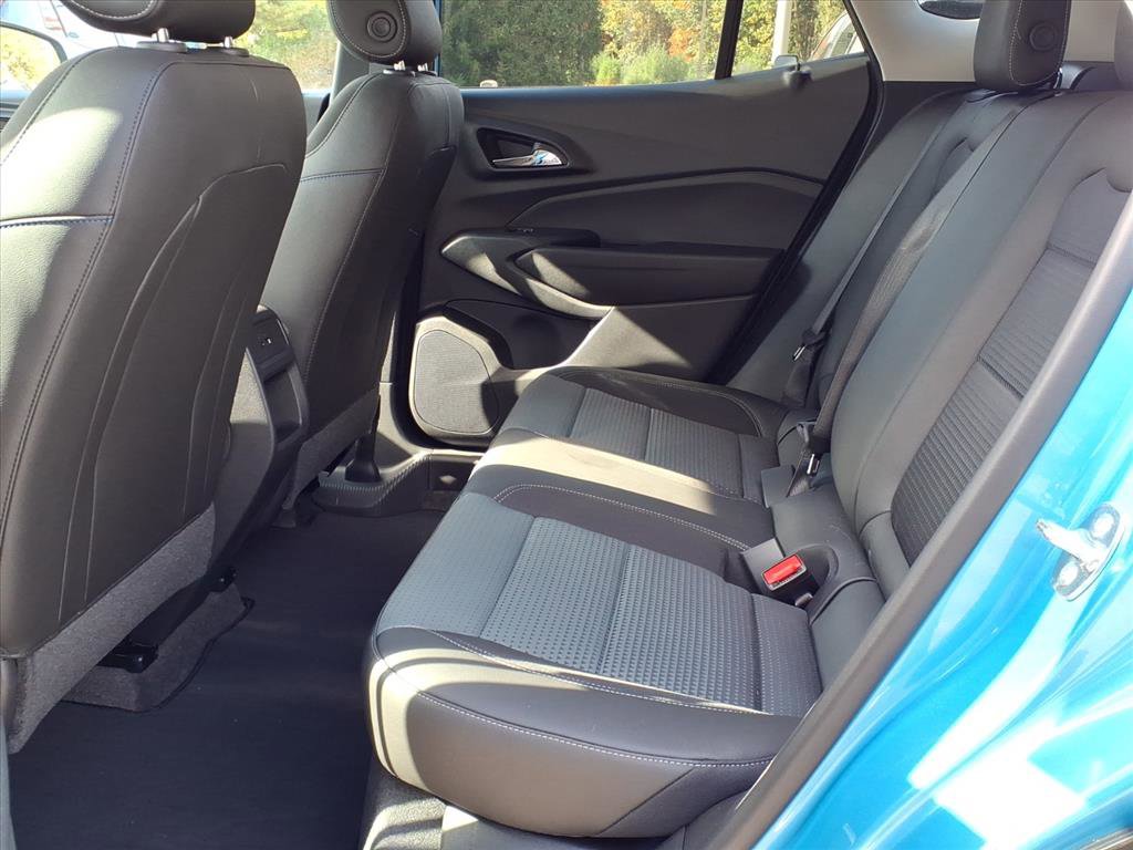 New 2026 Chevrolet Trax LT w/ Driver Confidence Package image 6