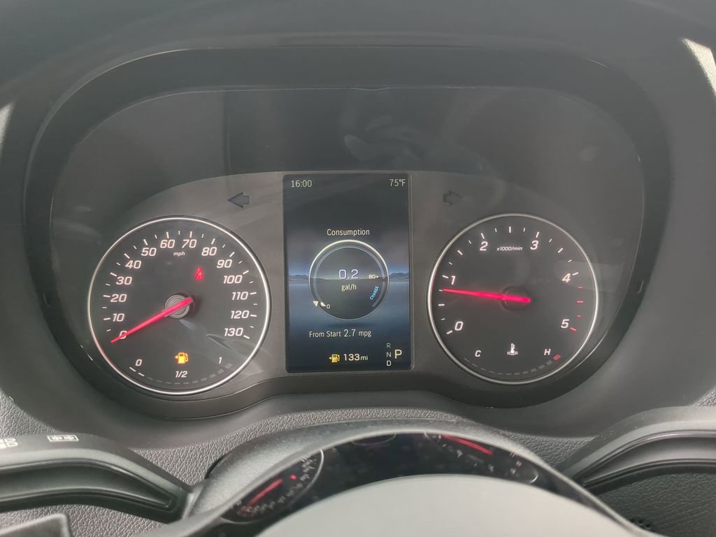 Used 2025 Mercedes-Benz Sprinter 2500 image 14