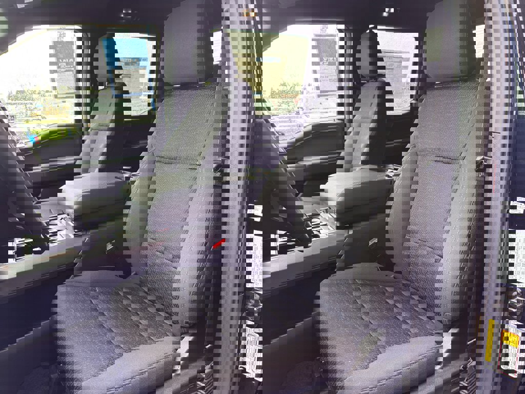 New 2026 Ford F150 XLT w/ Equipment Group 302A MID image 15