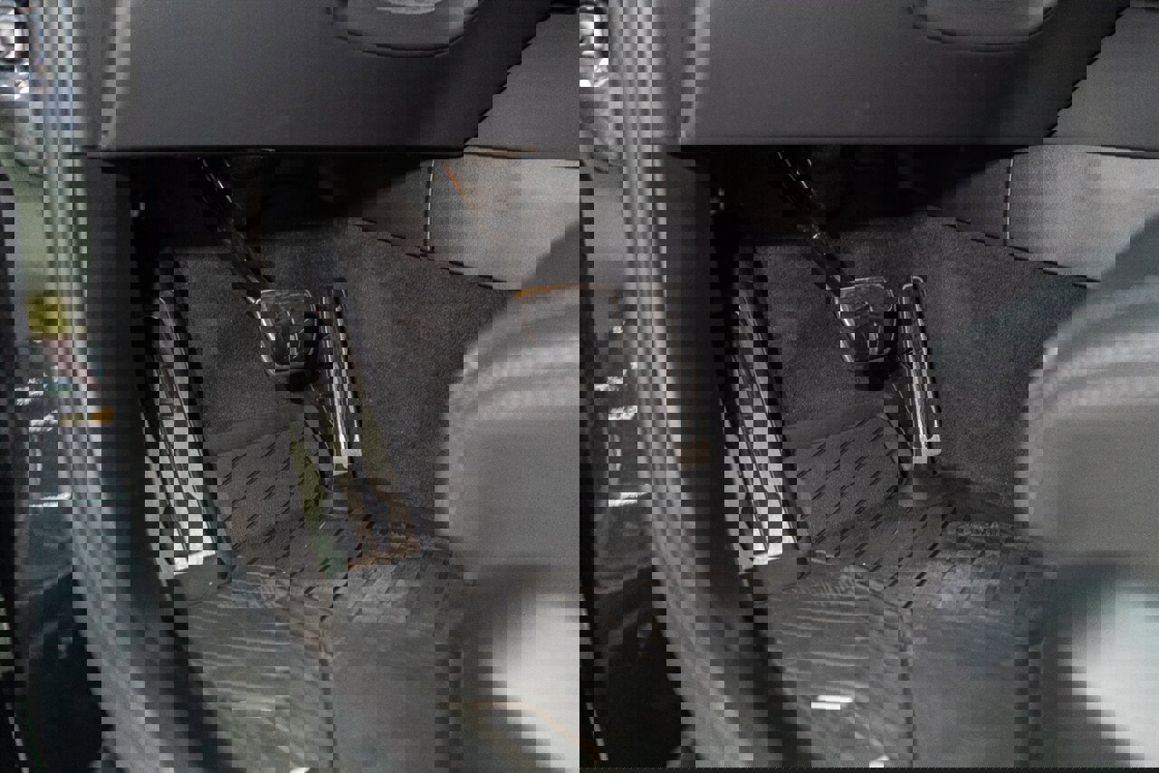 Used 2025 BMW M5 w/ Carbon Package image 88