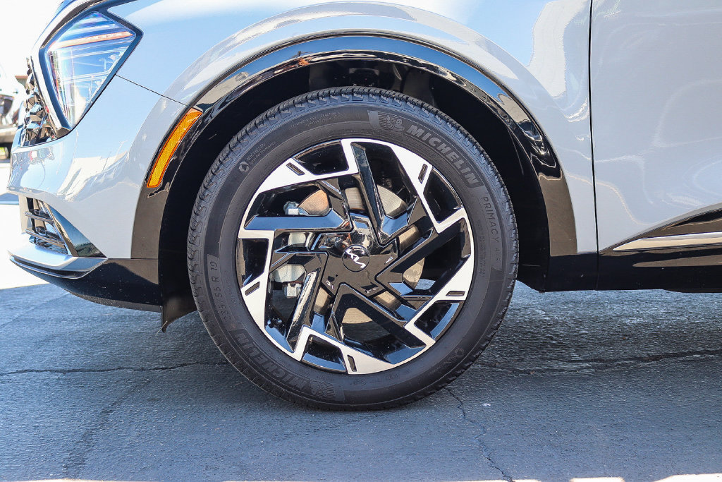Certified 2024 Kia Sportage SX FWD image 10