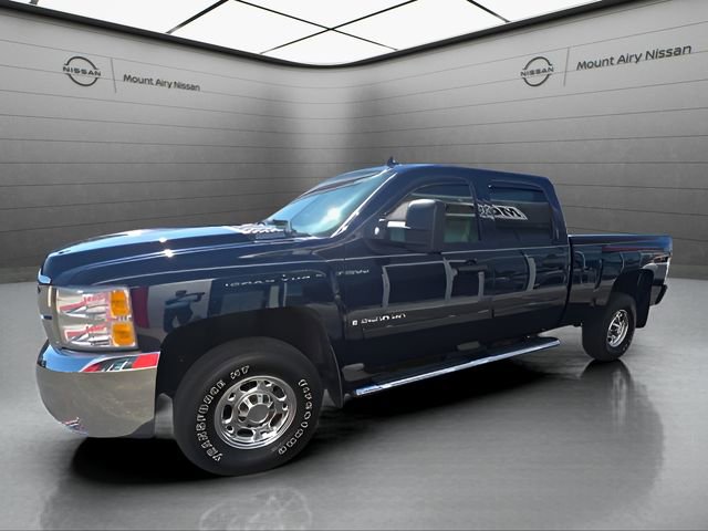 Used 2007 Chevrolet Silverado 2500 LT w/ 1LT Convenience Package AWD/4WD image 8